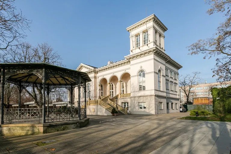 Kostelní, Holešovice - Praha 7 | Predaj, Byt, 4-izbový, 122 m²