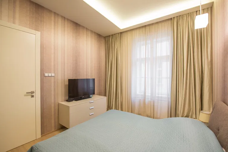 Senovážné náměstí, Nové Město - Prague 1 | Rent, Apartment, One-bedroom (2+1), 88 m²
