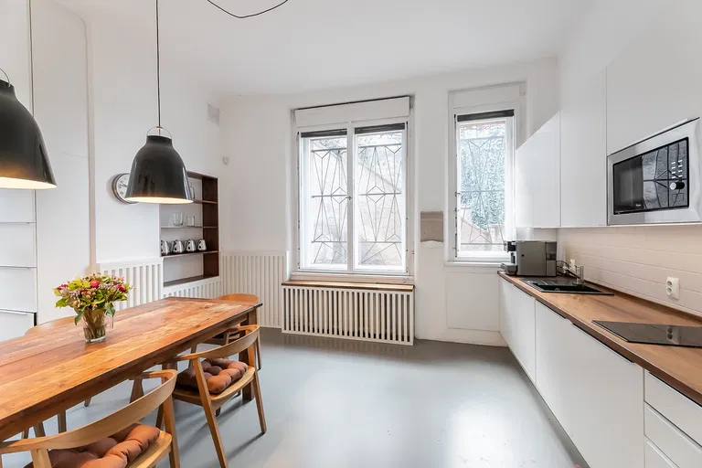 Rašínovo nábřeží, Nové Město - Praha 2 | Predaj, Bytový dom, 1013 m²