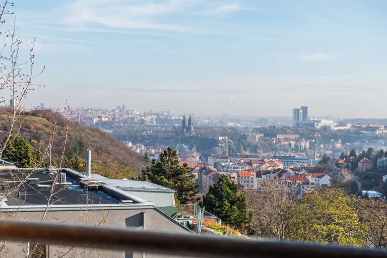 Klímova, Radlice - Praha 5 | Prenájom, Byt, 4-izbový, 231 m²