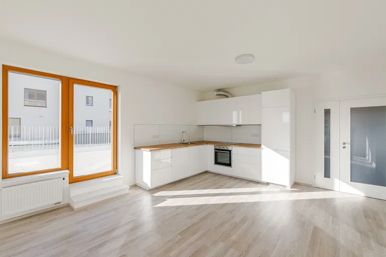 K Vystrkovu, Modřany - Prague 4 | Rent, Apartment, Two-bedroom (3+kk), 159 m²