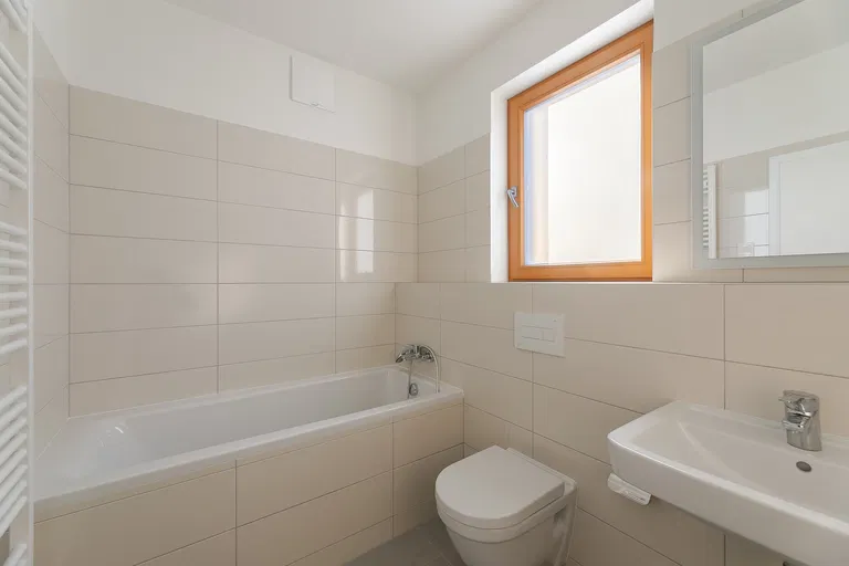 K Vystrkovu, Modřany - Prague 4 | Rent, Apartment, Two-bedroom (3+kk), 159 m²