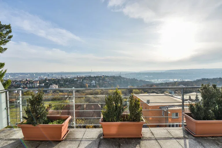 K Sadu, Troja - Praha 8 | Prenájom, Byt, 3-izbový, 88 m²