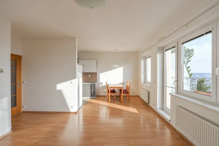 K Sadu, Troja - Praha 8 | Prenájom, Byt, 3-izbový, 88 m²