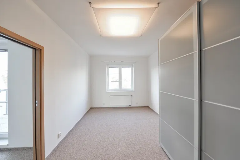 K Sadu, Troja - Praha 8 | Prenájom, Byt, 3-izbový, 88 m²