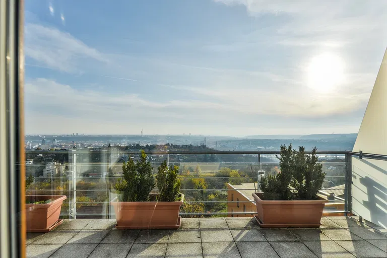 K Sadu, Troja - Praha 8 | Prenájom, Byt, 3-izbový, 88 m²