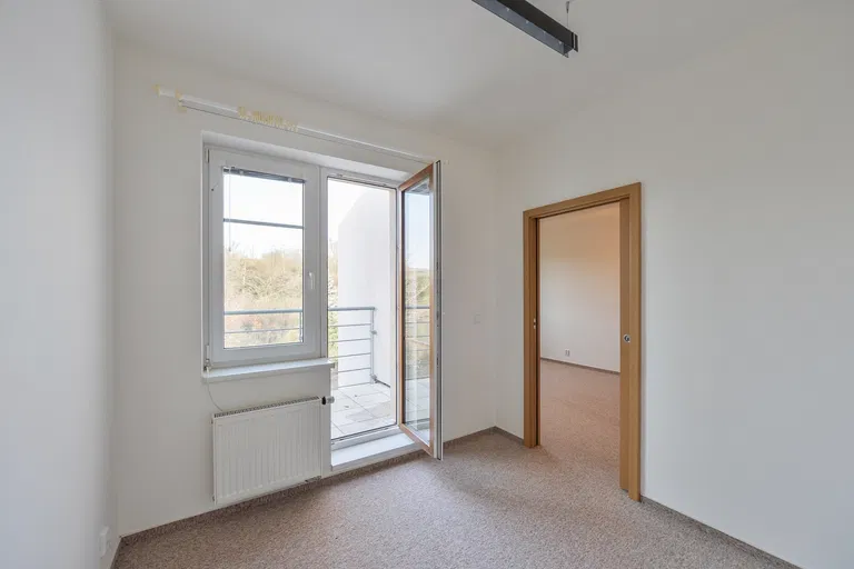 K Sadu, Troja - Praha 8 | Prenájom, Byt, 3-izbový, 88 m²
