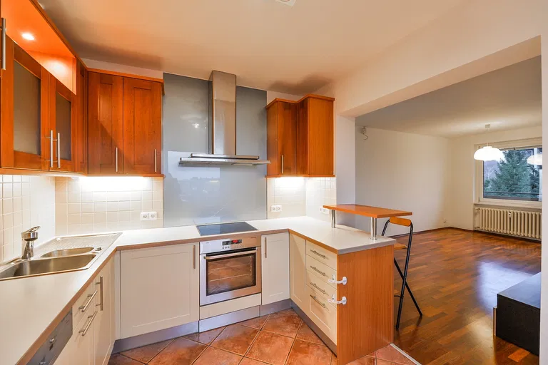 Střešovická, Střešovice - Praha 6 | Prenájom, Byt, 3-izbový, 83 m²