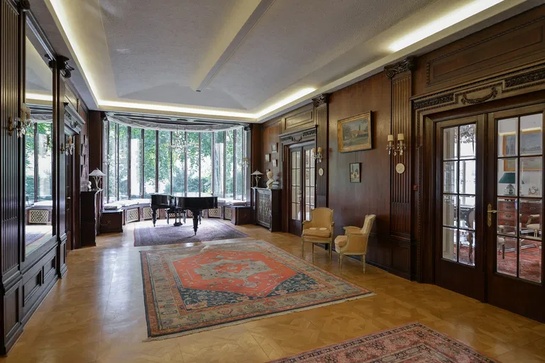 náměstí Borise Němcova, Bubeneč - Praha 6 | Predaj, Rodinný dom, 16-izbový, 1 024 m²