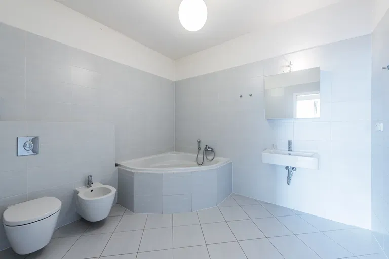 Drtinova, Smíchov - Prague 5 | Sale, Apartment, One-bedroom (2+kk), 65 m²