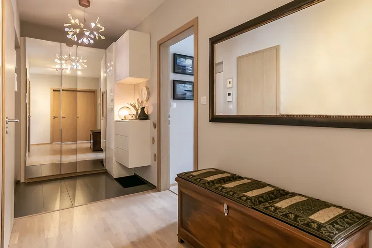 Plzeňská, Motol - Praha 5 | Predaj, Byt, 4-izbový, 111 m²