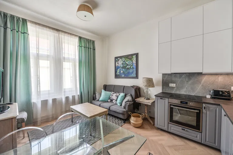 Holandská, Vršovice - Praha 10 | Prenájom, Byt, 2-izbový, 47 m²