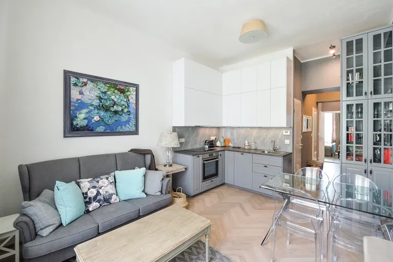 Holandská, Vršovice - Praha 10 | Prenájom, Byt, 2-izbový, 47 m²