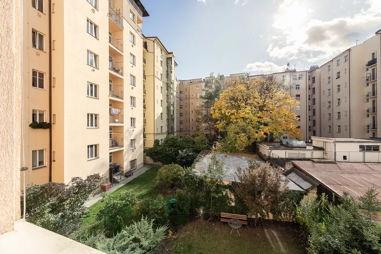 Vinohradská, Vinohrady - Praha 3 | Prenájom, Byt, 4-izbový, 96 m²