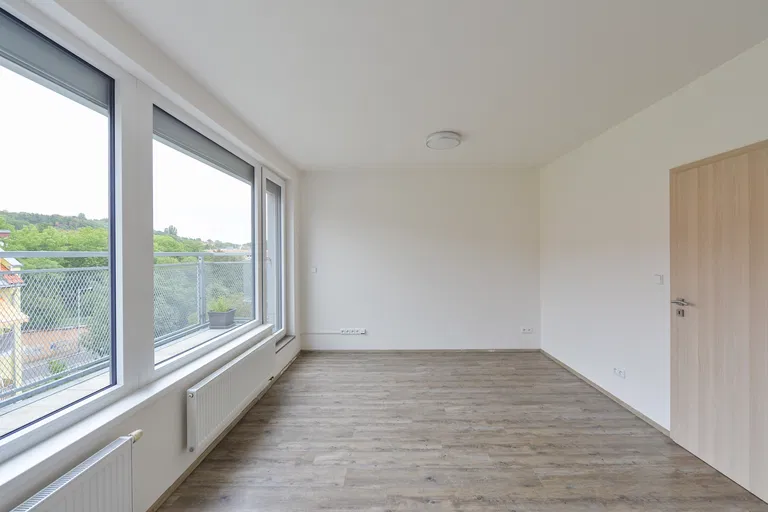 V Zahradách, Libeň - Prague 8 | Sale, Apartment, Two-bedroom (3+1), 126 m²
