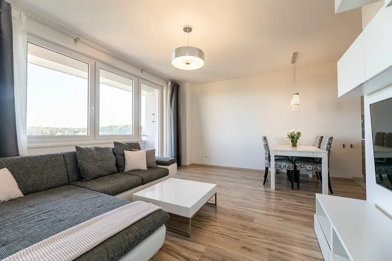 U Uhříněveské obory, Uhříněves - Prague 10 | Sale, Apartment, Two-bedroom (3+kk), 73 m²
