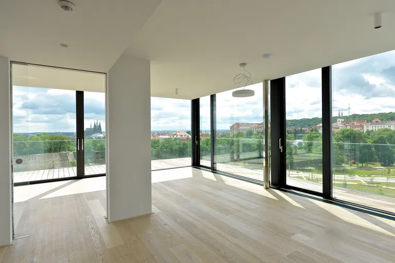 U Laboratoře, Střešovice - Praha 6 | Prenájom, Byt, 4-izbový, 197 m²
