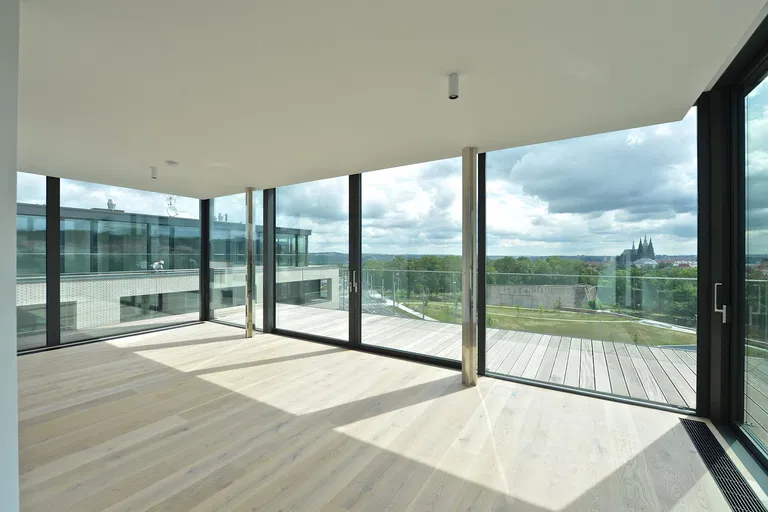 U Laboratoře, Střešovice - Praha 6 | Prenájom, Byt, 4-izbový, 197 m²