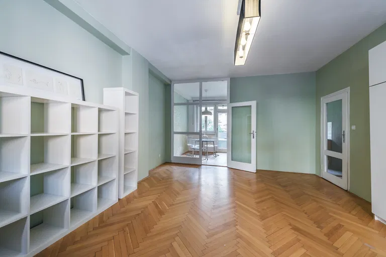 Vršovická, Vršovice - Prague 10 | Sale, Apartment, One-bedroom (2+1), 80 m²
