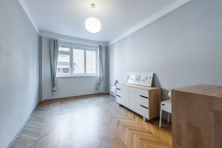 Vršovická, Vršovice - Prague 10 | Sale, Apartment, One-bedroom (2+1), 80 m²