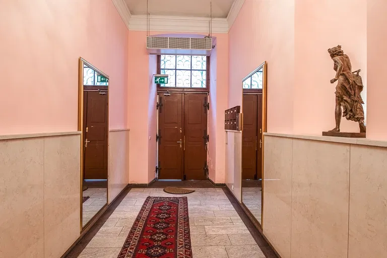 Truhlářská, Nové Město - Prague 1 | Sale, Apartment, One-bedroom (2+kk), 60 m²
