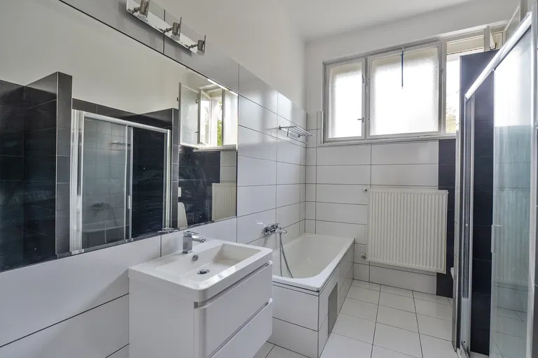 Slunná, Střešovice - Praha 6 | Prenájom, Byt, 5-izbový, 165 m²