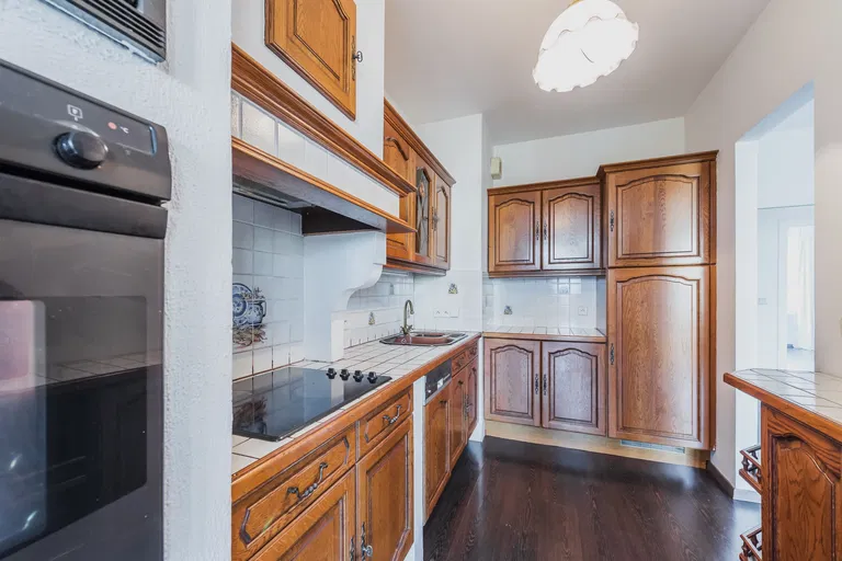 Libínská, Smíchov - Prague 5 | Sale, Apartment, Three-bedroom (4+1), 127 m²