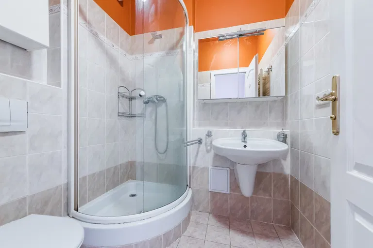 Libínská, Smíchov - Prague 5 | Sale, Apartment, Three-bedroom (4+1), 127 m²