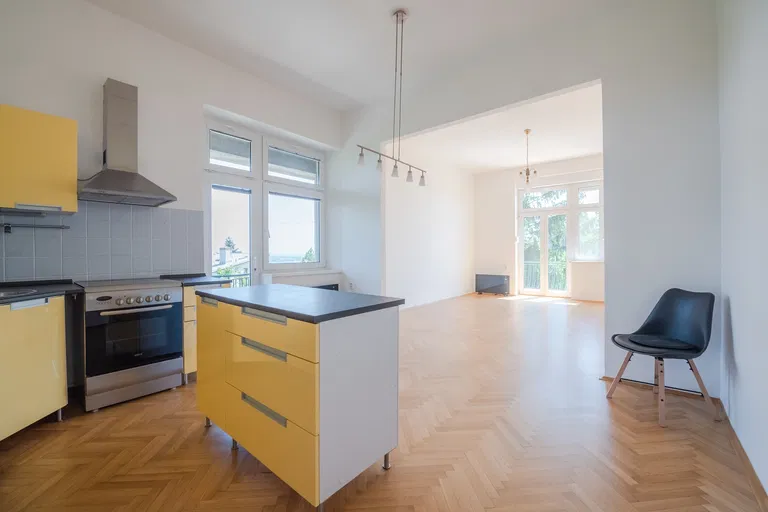 Riznerova, Staré Mesto - Bratislava I | Predaj, Byt, 3-izbový, 122 m²