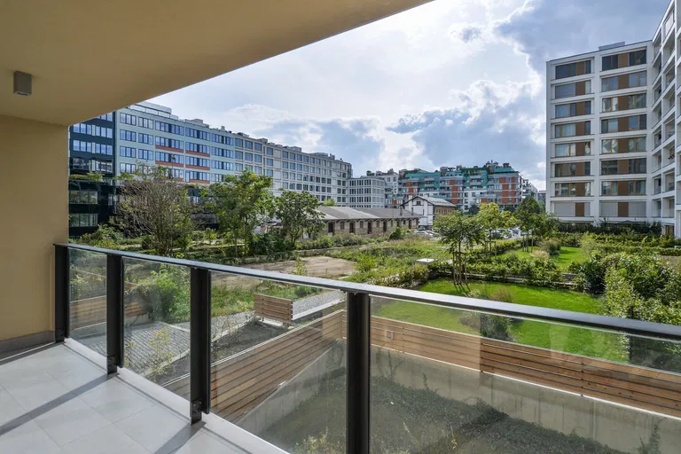 U Mlýnského kanálu, Karlín - Praha 8 | Prenájom, Byt, 3-izbový, 124 m²