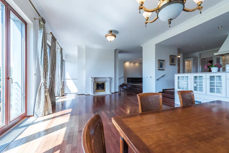 Nebušická, Nebušice - Praha 6 | Prenájom, Byt, 7-izbový, 500 m²