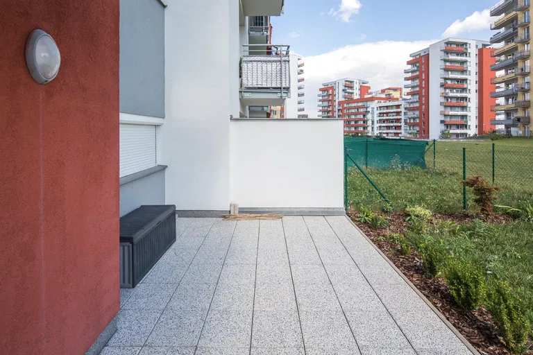 Pavla Beneše, Letňany - Prague 9 | Rent, Apartment, Studio (1+kk), 93 m²