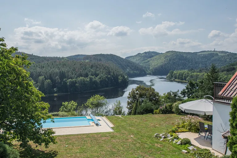 Zduchovice, Kamýk nad Vltavou - Příbram | Predaj, Rodinný dom, 5-izbový, 252 m²