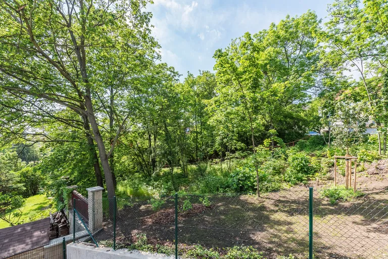 U Pernikářky, Smíchov - Prague 5 | Sale, Apartment, Three-bedroom (4+kk), 128 m²
