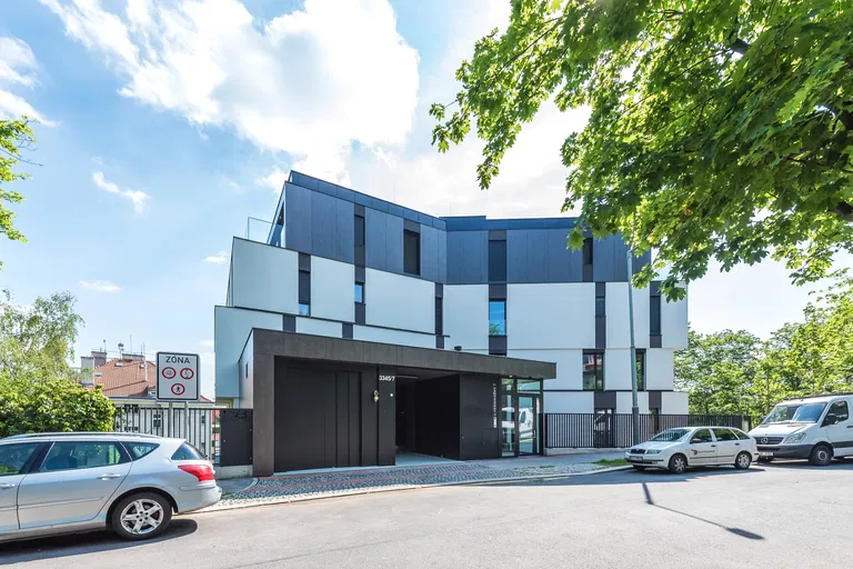 U Pernikářky, Smíchov - Prague 5 | Sale, Apartment, Three-bedroom (4+kk), 128 m²