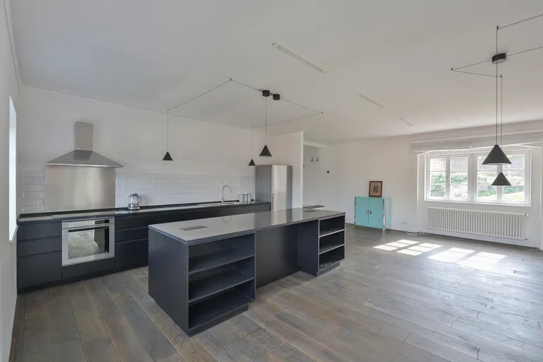 Okoř - Praha-západ | Predaj, Rodinný dom, 6-izbový, 365 m²