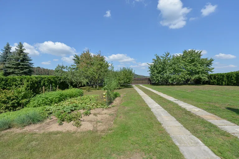 Zduchovice, Kamýk nad Vltavou - Příbram | Predaj, Rodinný dom, 5-izbový, 252 m²