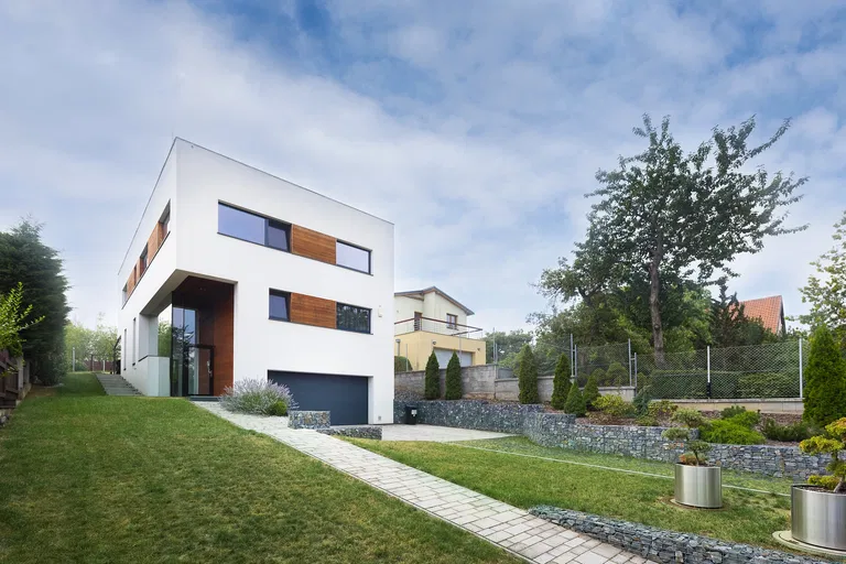 Pod Viaduktem, Stodůlky - Prague 5 | Sale, House, Five-bedroom (6+kk), 290 m²