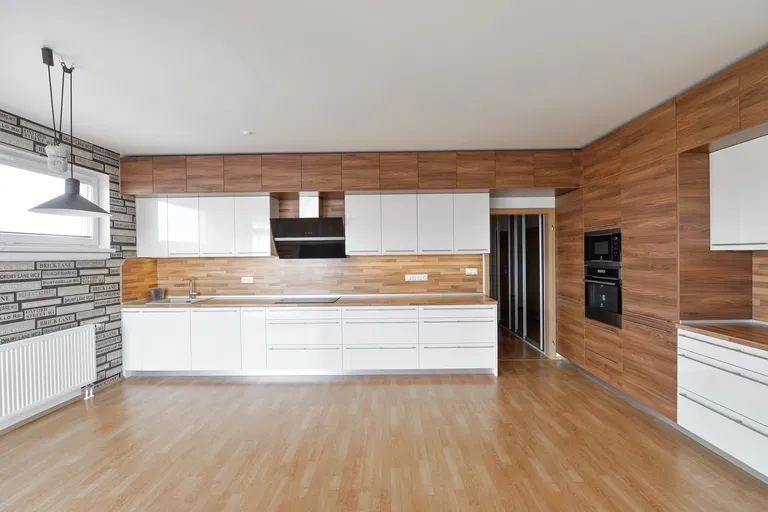 U Kamýku, Kamýk - Prague 4 | Rent, Apartment, Two-bedroom (3+kk), 109 m²