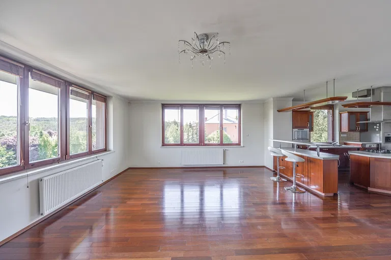Nebušická, Nebušice - Praha 6 | Prenájom, Byt, 5-izbový, 319 m²