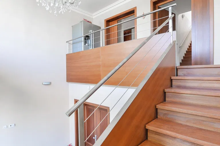 Nebušická, Nebušice - Praha 6 | Prenájom, Byt, 5-izbový, 319 m²