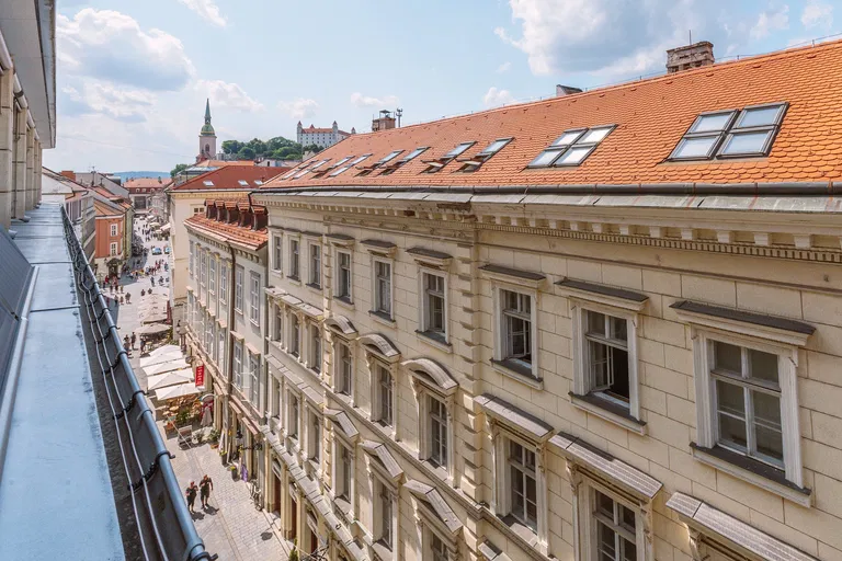 Gorkého, Staré Mesto - Bratislava I | Prenájom, Byt, 5-izbový, 261 m²