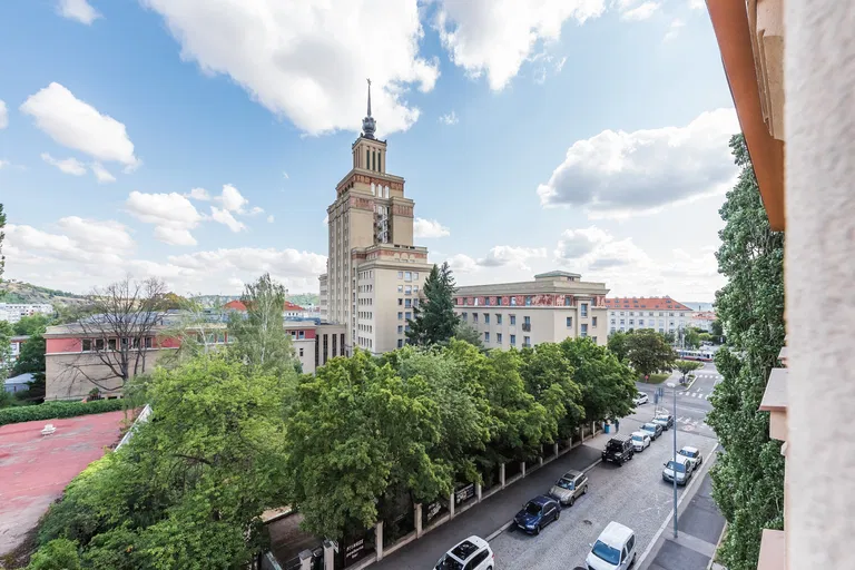 Čínská, Dejvice - Prague 6 | Sale, Apartment, Three-bedroom (4+1), 104 m²
