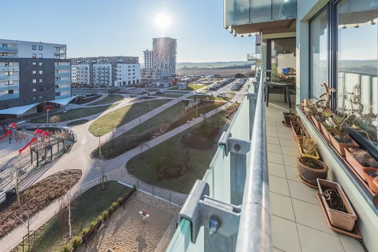 Svitákova, Stodůlky - Prague 5 | Sale, Apartment, Three-bedroom (4+1), 156 m²