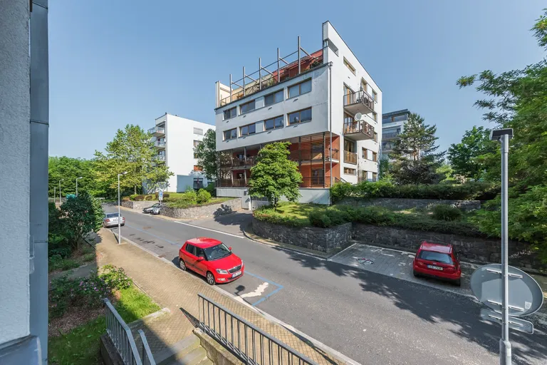 Irská, Vokovice - Praha 6 | Prenájom, Byt, 4-izbový, 115 m²