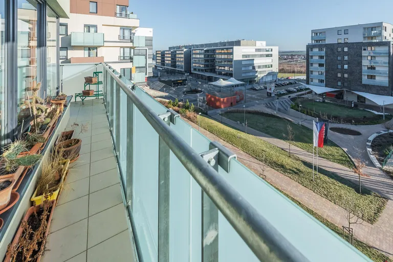 Svitákova, Stodůlky - Prague 5 | Sale, Apartment, Three-bedroom (4+1), 156 m²