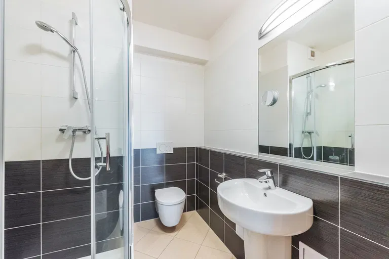 Svitákova, Stodůlky - Prague 5 | Sale, Apartment, Three-bedroom (4+1), 156 m²