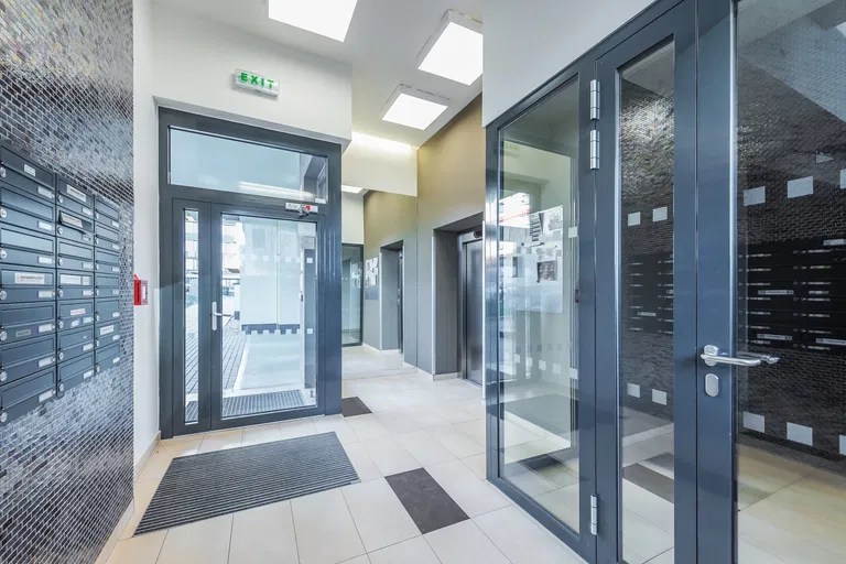 Svitákova, Stodůlky - Prague 5 | Sale, Apartment, Three-bedroom (4+1), 156 m²