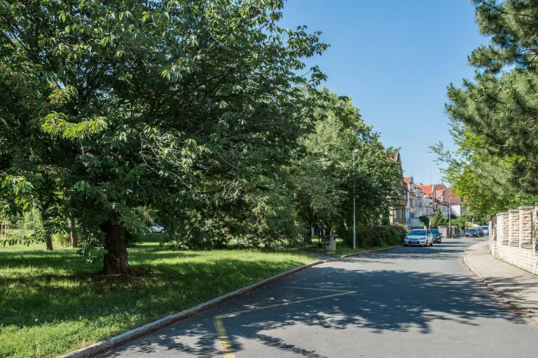Na Čihadle, Dejvice - Praha 6 | Prenájom, Rodinný dom, 6-izbový, 230 m²
