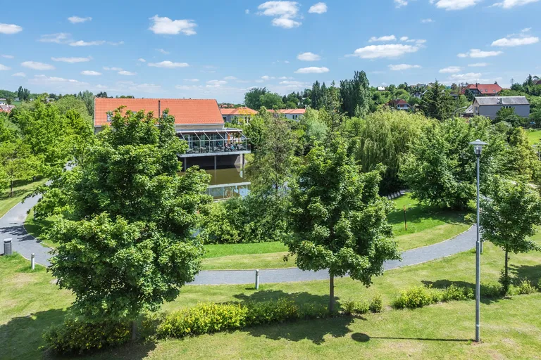Zelená, Statenice - Praha-západ | Predaj, Rodinný dom, 5-izbový, 212 m²